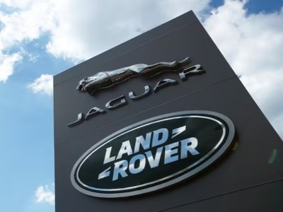 Британский Jaguar Land Rover приостановит поставки в США из-за новых тарифов