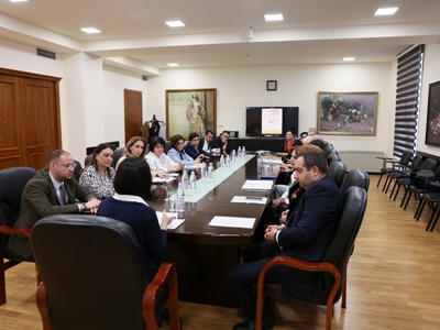 Հոբելյանական հանձնաժողովը հաստատել է Իսահակյանի 150-ամյակի միջոցառումների ծրագիրը, տարբերանշանն ու պաստառը