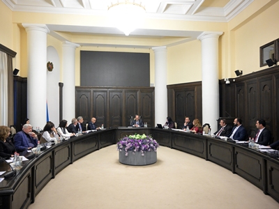 Արայիկ Հարությունյանի գլխավորությամբ տեղի է ունեցել Ազգային փոքրամասնությունների հարցերով խորհրդի նիստը