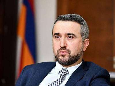 Փաշինյանը հայտարարել է Հանրային խորհրդի կազմավորման մասին. նախագահ է նշանակվել Արայիկ Խզմալյանը