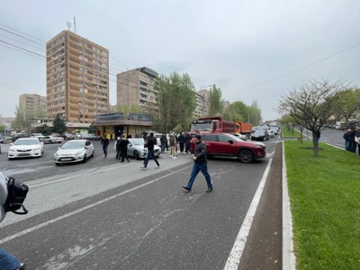 Քաղաքապետը գործուղման մեջ է. Անաստաս Միկոյան փողոցի բնակիչներին կընդունի ապրիլի 16-ին. խոսնակ