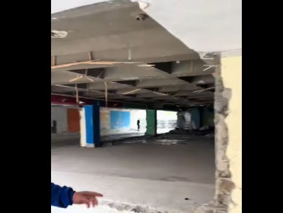 «Ամոթ ունեցեք, դեռ 8 օր ունեք, փորձեք վերացնել այս պատկերը». Համալիրի հարակից անցումը ողբալի վիճակում է (վիդեո)