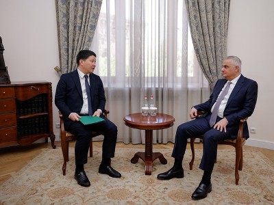 Մհեր Գրիգորյանը ԵՏՀ ինտեգրման և մակրոտնտեսության նախարարի հետ քննարկել է համաշխարհային տնտեսական զարգացումները