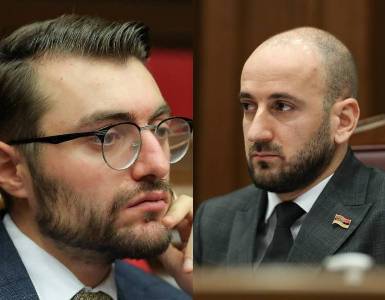 «Հրապարակ». Մեկով հպարտացել են, մյուսից՝ բամբասել