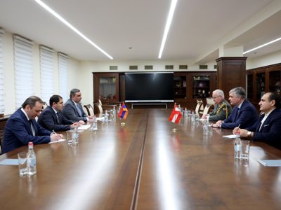 Armenia’s Papikyan, Austria envoy discuss prospects for defense cooperation