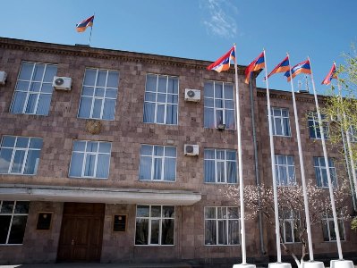Փաշինյանը Արմավիրի փոխմարզպետ է նշանակել