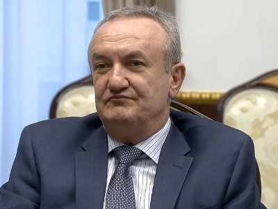 Վահրամ Դումանյանն ազատվել է նախագահի խորհրդականի պաշտոնից
