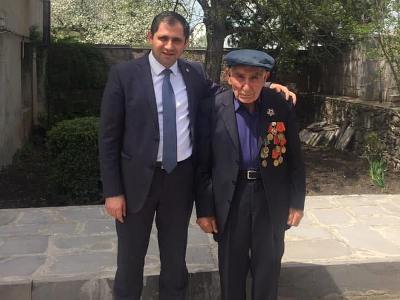 Պապս մեզ սովորեցրեց, որ հայրենիքը սկսվում է տան շեմից, որ խոսքը պետք է ունենա կշիռ. Սուրեն Պապիկյան