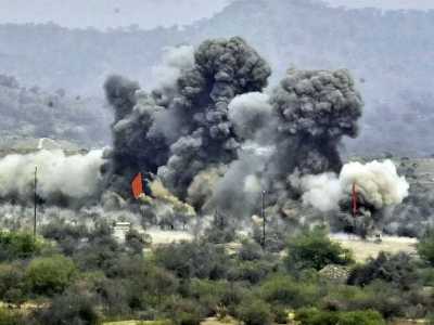 Պակիստանը հրթիռային հարվածներ է հասցրել պահեստի եւ ավիաբազաների Հնդկաստանում