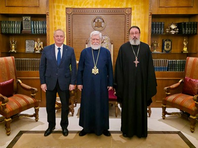 Արամ Ա–ն ՌԴ դեսպանի հետ քննարկել Հայաստանի, Ռուսաստանի եւ Ադրբեջանի հարաբերությունները