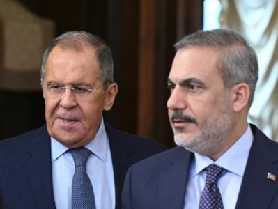 Ֆիդանը Լավրովի հետ քննարկել է Ուկրաինայի կարգավորման հարցը. Թուրքիայի ԱԳՆ