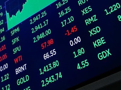 Bloomberg: Stocks around the world recover after tariff-related decline
