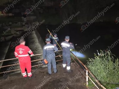 Փրկարարները ժամեր անց գտել են Կիևյան կամրջից ցած նետված երիտասարդի մարմինը