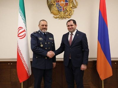 Defense minister: Iran will not allow any encroachment on border with Armenia