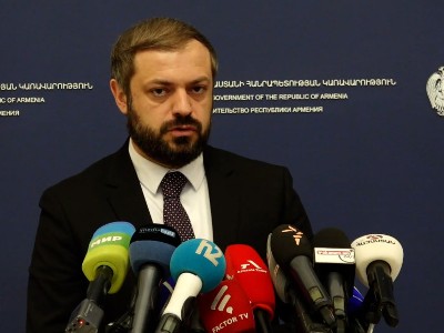 Մեր ինքնիշխանության և կարմիր գծերի շրջանակում ամեն ջանք գործադրում ենք, որպեսզի կնքենք խաղաղության պայմանագիր. Պապոյան