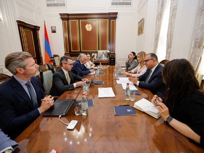 Տիգրան Խաչատրյանը և Դոնալդ Լամբերտը քննարկել են Հյուսիս-հարավի իրականացման ընթացքի վերաբերյալ