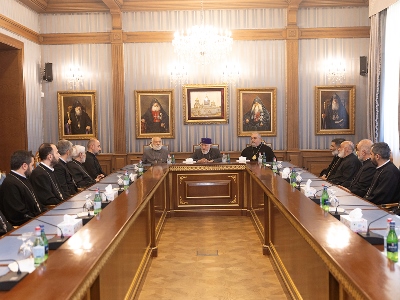 Ամենայն Հայոց Կաթողիկոսն ընդունեց վերապատրաստման հերթական դասընթացի մասնակիցներին