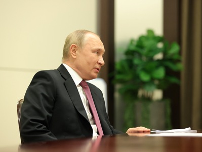 СМИ: Путин не поедет в Ватикан на переговоры с Украиной