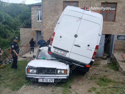 Տավուշում ՊՆ զորամասեր սնունդ տեղափոխող «Mercedes Sprinter»-ը 2 մետր բարձրությունից ընկել «ՎԱԶ 2107»-ի վրա. կա 1 զոհ