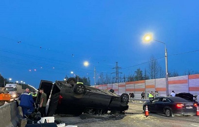 Крупное ДТП в Подмосковье: погибли женщина и ребенок, пострадали 10 человек