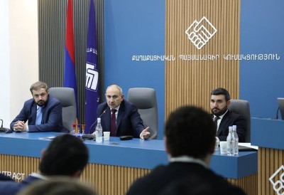 «Փաստ». Խառն են, շատ խառն են. «ումով» է ձևավորելու ՔՊ–ի նախընտրական ցուցակը