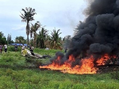 Три человека погибли при крушении вертолета в Таиланде