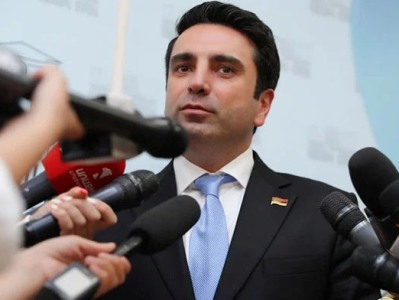 Հայաստանի խորհրդարանի խոսնակը քննադատել է իրավապահ մարմինների աշխատակիցներին