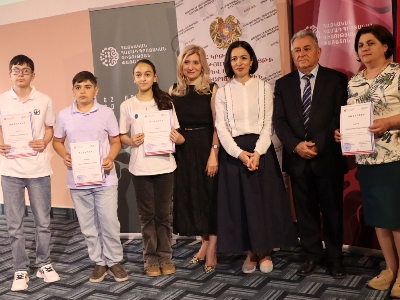 «Հայկական համադպրոցական գիտության փառատոն-2025»-ի հաղթող նախագծերի պարգևատրման արարողությունը՝ ՀՀ ԳԱԱ-ում