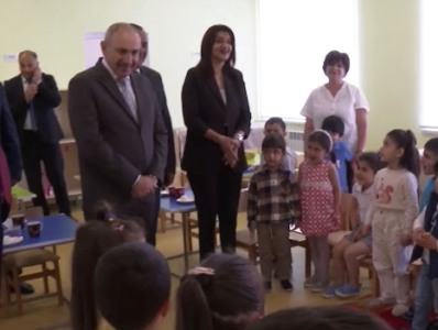 Շիրակի մարզ այցելությունը մեկնարկեցի Արթիկ համայնքի թիվ 4 հիմնանորոգված մանկապարտեզից. Նիկոլ Փաշինյան