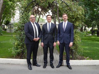 US Deputy Assistant Secretary travels to Azerbaijan from Armenia
