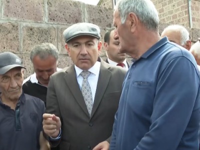 Մեզ շունչ քաշելու ժամանակ տվեք, մինչև առաջին 3 խնդիրը չլուծենք, մյուսները չպիտի ասեք. Փաշինյան (վիդեո)