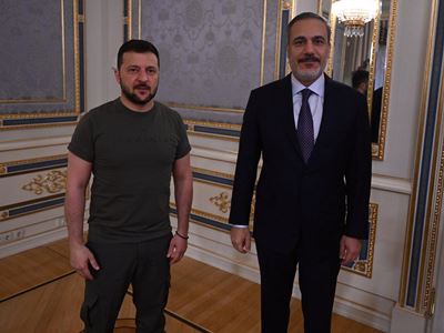 Զելենսկին հանդիպել է Թուրքիայի արտգործնախարար Ֆիդանի հետ