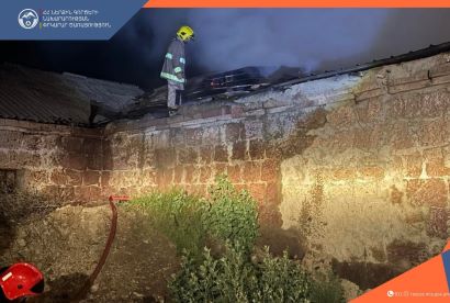 Բերքանուշում բռնկված հրդեհը 2 ժամ անց միայն կարողացել են մարել