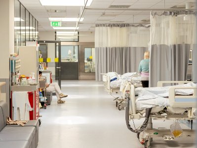 Կեղծ բժիշկը ավելի քան 20 տարի աշխատել է որպես հիվանդանոցային հոգեբույժ՝ կեղծ անձնագրերով