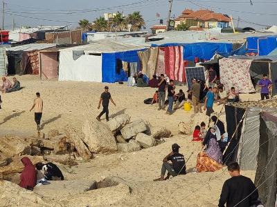 Al Jazeera: At least 10 killed after Israel soldiers open fire on humanitarian aid distribution point in Gaza