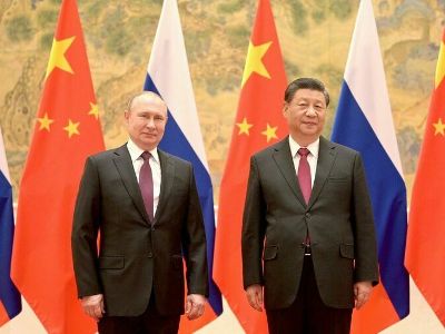 Путин поздравил Си Цзиньпина с днем рождения