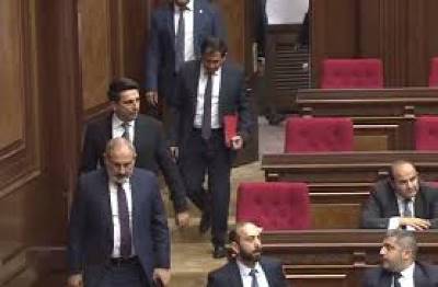 «Հրապարակ». Կրնկակոխ «հետապնդեցին» Նիկոլ Փաշինյանին