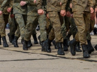 Лица без гражданства отныне могут заключать контракты с Минобороны России