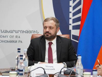 Պապոյանը կառուցապատողների հետ քննարկել է տեղական տուրքերի դրույքաչափերի հնարավոր մեղմացման հարցը