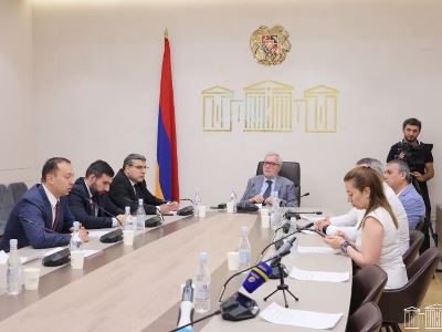 ԱԺ հանձնաժողովը քննարկել է վթարի հետևանքով ստեղծված խցանումների բեռնաթափմանն ուղղված նախագիծ