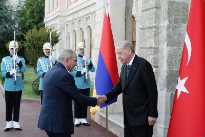Newspaper: Arrangements that Armenia PM made in Turkey being disclosed