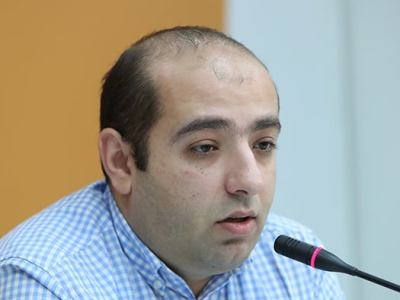 Չգիտեմ՝ ինչու են «աhաբեկված» խաղում. առաջարկում եմ ամբողջությամբ հրապարակել ձայնագրությունները. փաստաբան