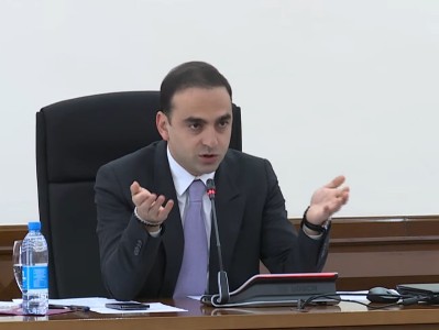 Կա՛մ կվերանայենք ձեր աշխատակիցների քանակը, կա՛մ փոխեք աշխատելաոճը, թվերը մտահոգիչ են. Ավինյան