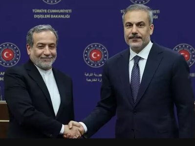 Iran and Turkey discuss situation in the region