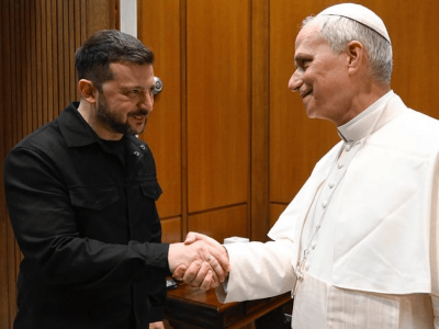 Zelensky meets with Pope