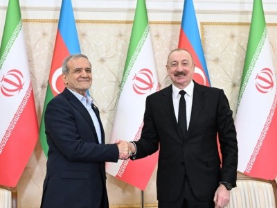 Իրանցի պատգամավորը խիստ քննադատել է Փեզեշքիանին Բաքու կատարած այցի համար