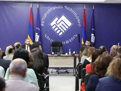 ՔՊ վարչության նիստը` առանց Նիկոլ Փաշինյանի