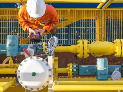 Украина впервые импортирует газ из Азербайджана по Трансбалканскому коридору