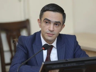 Երկու նոր ծրագիր անապահով ընտանիքների աշխատունակ մարդկանց համար. ներկայացնում է փոխնախարարը