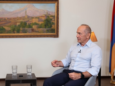 Խաղաղության պայմանագրի նախաստորագրելը հերթական գլուխ հարդուկելու տերմինոլոգիա է, որի տակ ոչինչ չկա. Քոչարյան